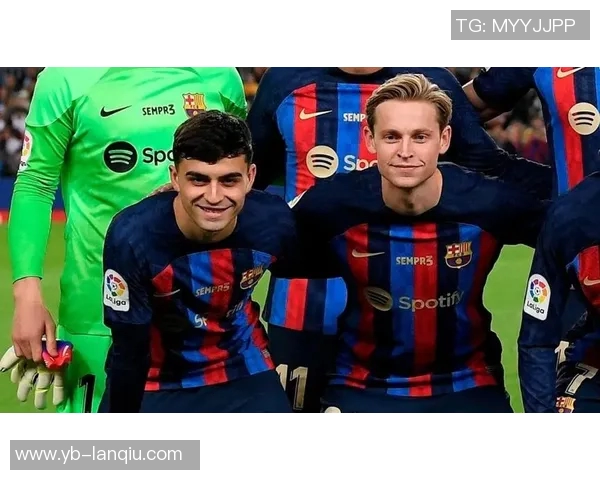 巴萨与德容续约达成一致年薪与佩德里持平约1200万欧元 巴萨与德容续约达成一致年薪与佩德里持平约1200万欧元