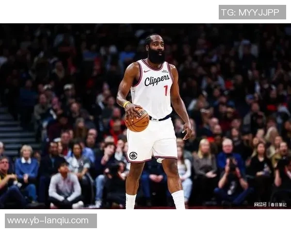 快船在哈登缺席时大胜33分莱昂纳德表现出色引领球队逆袭 快船在哈登缺席时大胜33分莱昂纳德表现出色引领球队逆袭